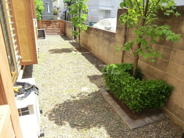 21/29 エントランス