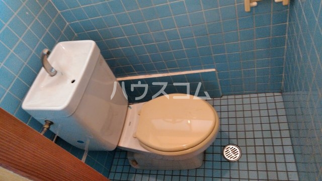 16/30 トイレ