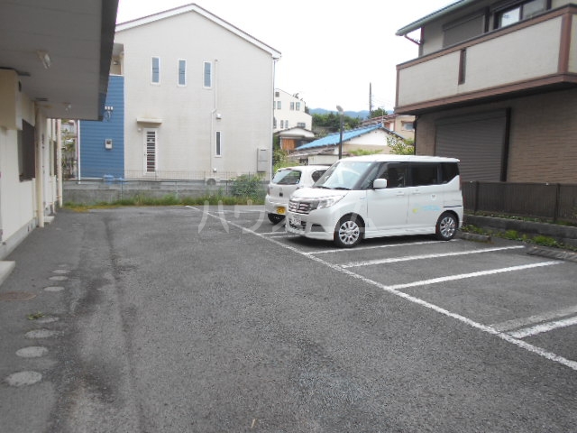 26/30 駐車場