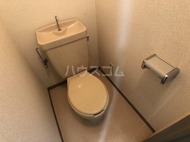 13/30 トイレ