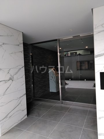 4/6 エントランス