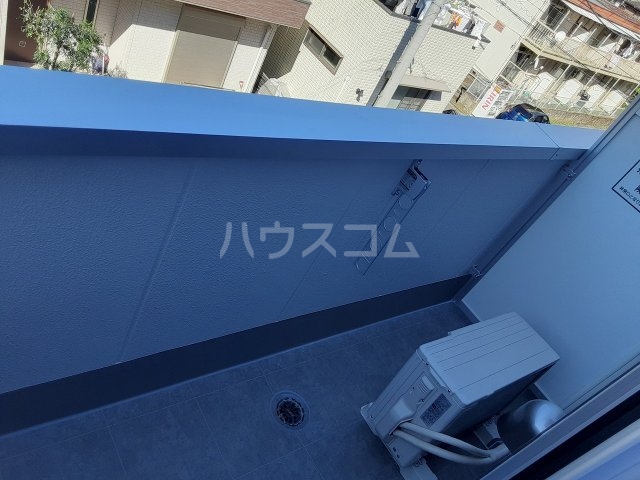 20/30 バルコニー