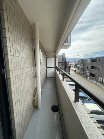 19/30 バルコニー