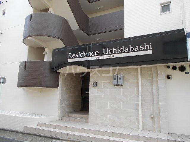 3/6 エントランス