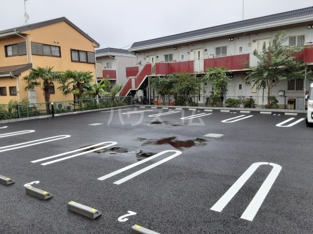 26/30 駐車場