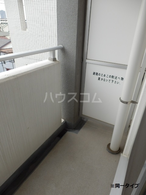 15/30 バルコニー