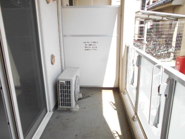 23/30 バルコニー