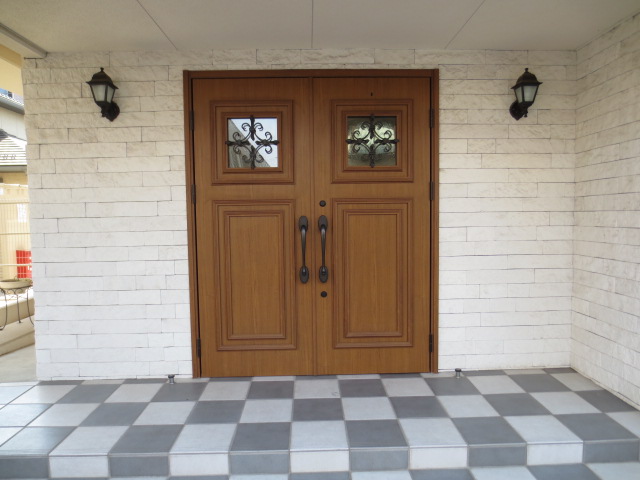 21/30 エントランス