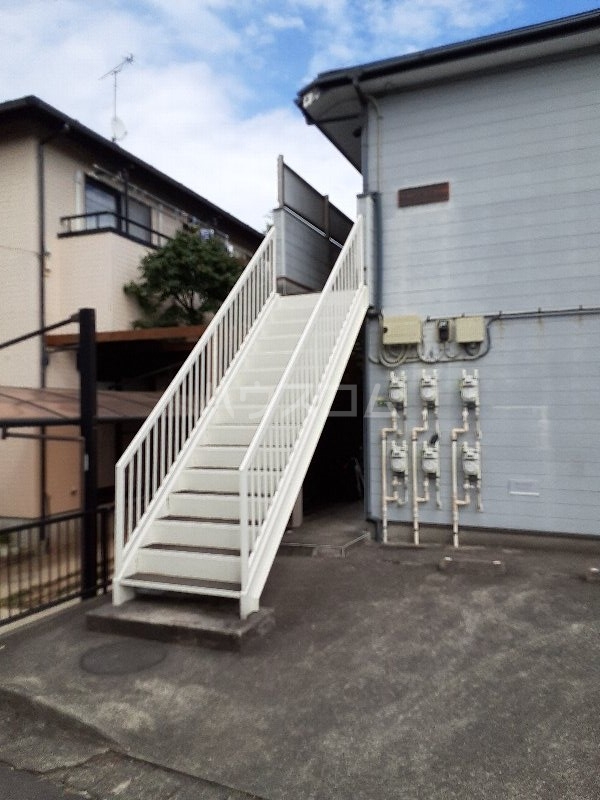 19/29 エントランス