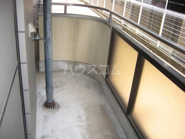 17/30 バルコニー