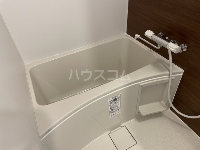 14/30 浴室