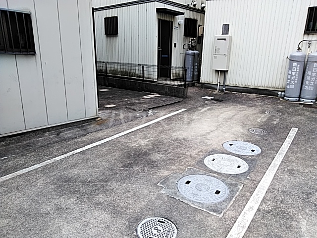 24/30 駐車場