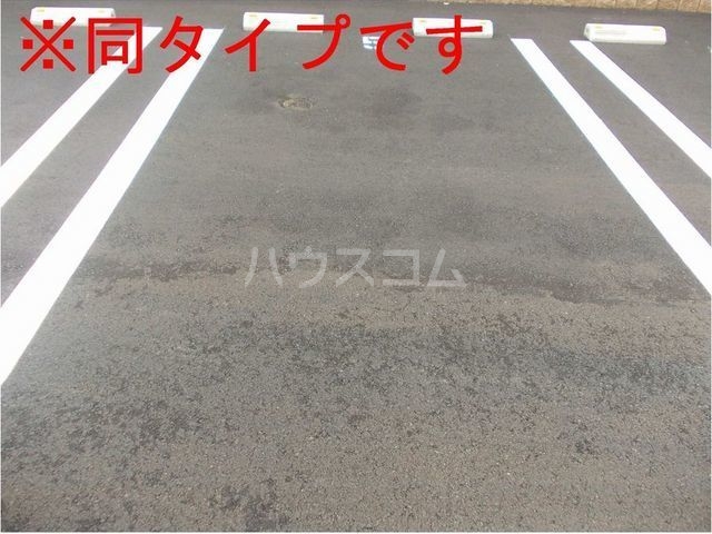 14/20 駐車場