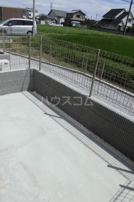 16/20 駐車場