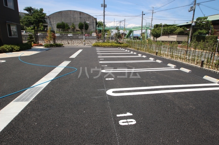 15/24 駐車場