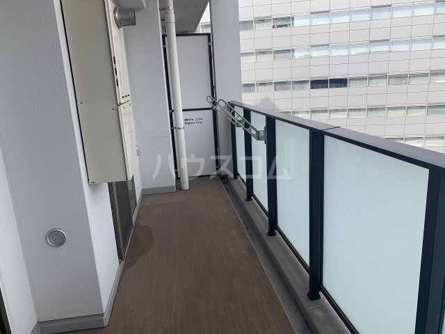 21/30 バルコニー