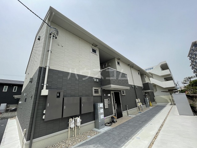 2/30 外観