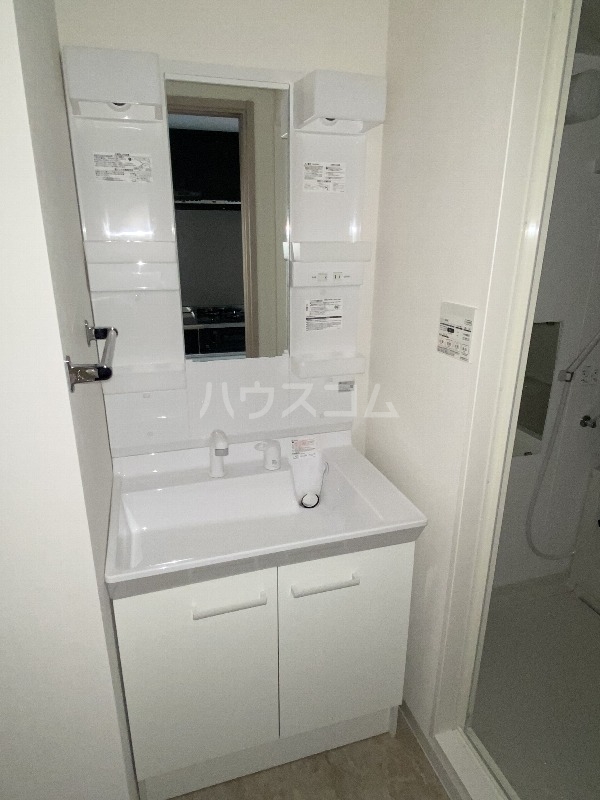 13/30 洗面