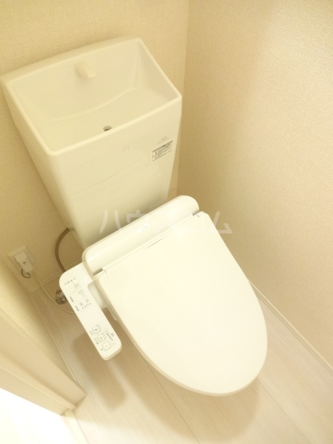 14/30 トイレ