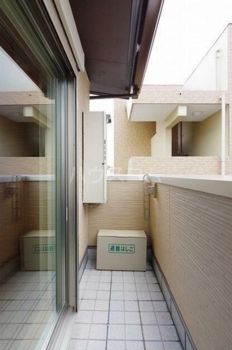 15/23 バルコニー