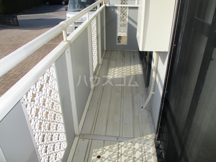 15/23 バルコニー