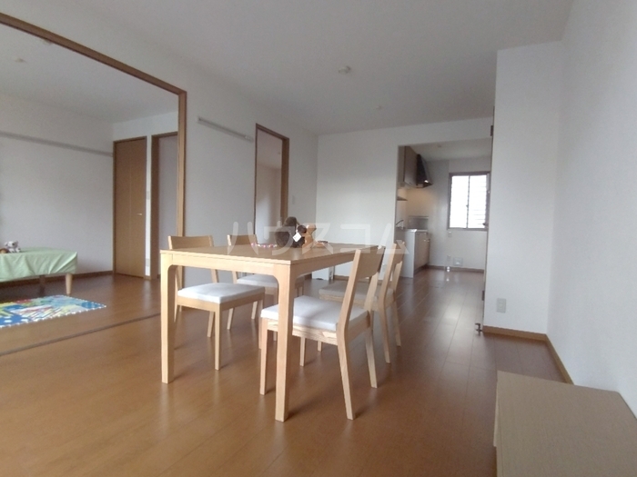 4/26 リビング/ダイニング