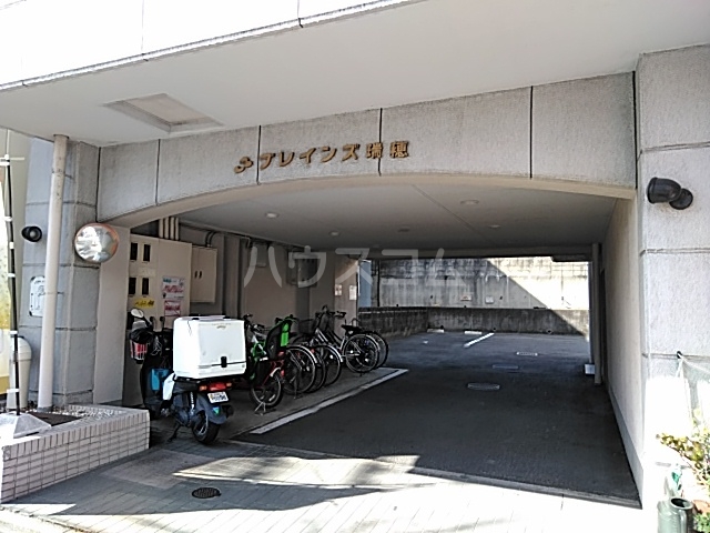 6/13 駐車場
