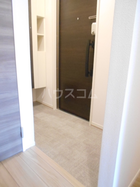 14/30 玄関
