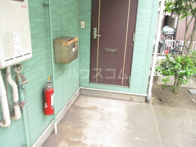 24/26 エントランス