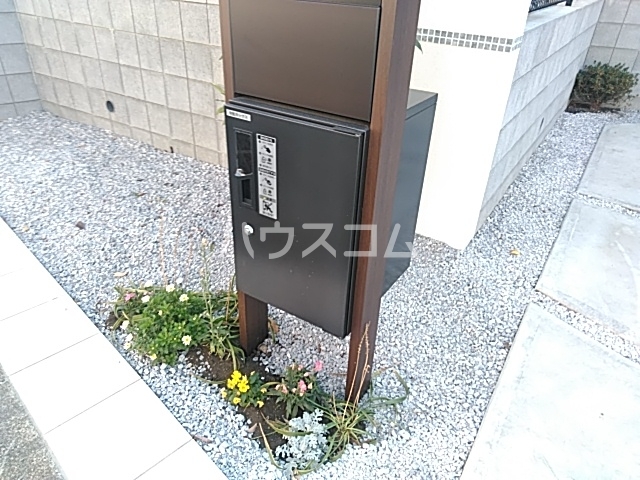28/30 エントランス