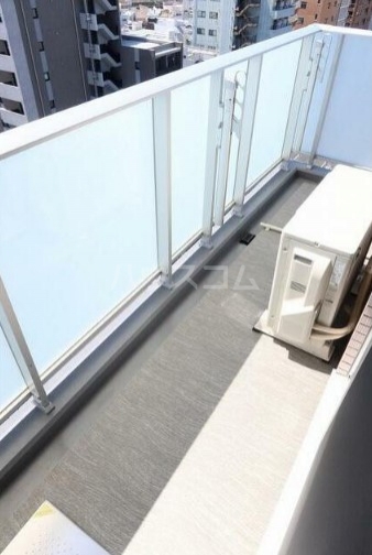 21/30 バルコニー