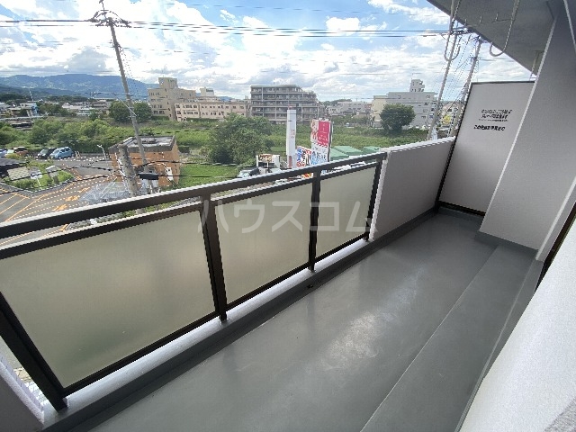 21/30 バルコニー