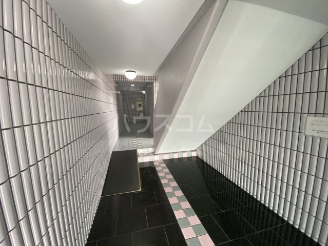 3/6 エントランス