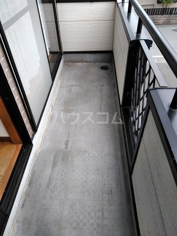 13/20 バルコニー