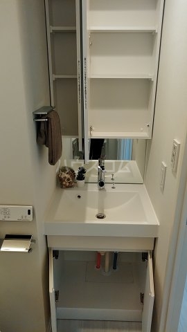 14/30 洗面