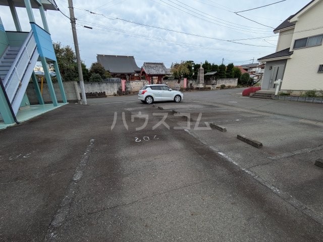 2/5 駐車場