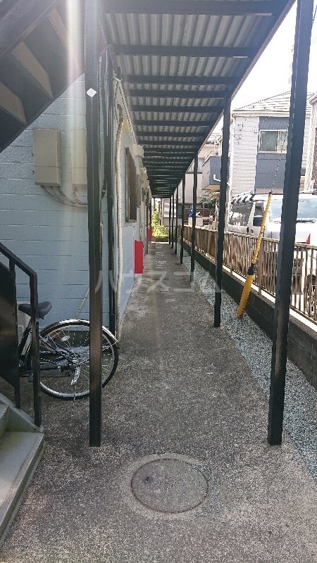 21/26 エントランス