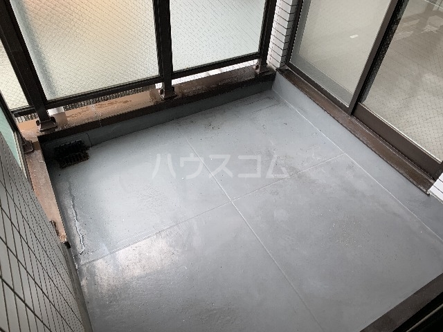 25/30 バルコニー