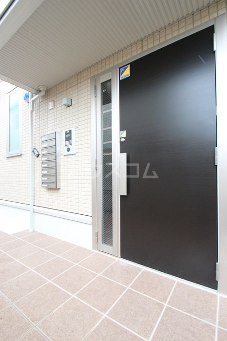 17/28 エントランス