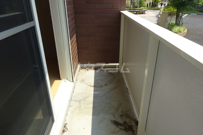 13/21 バルコニー