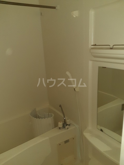 19/30 浴室
