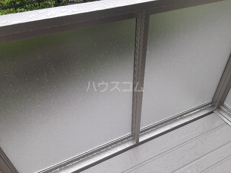 17/28 バルコニー