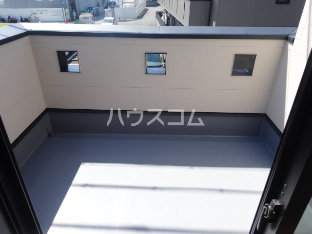 14/22 バルコニー