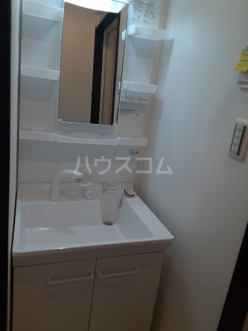 16/30 洗面