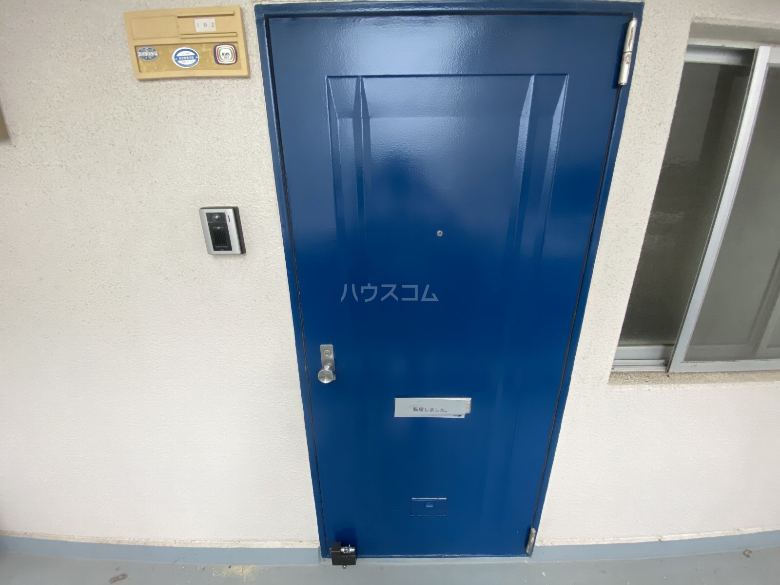 28/30 エントランス