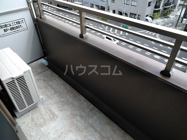 19/30 バルコニー