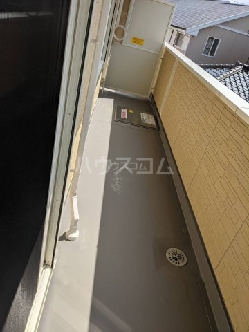 15/18 バルコニー