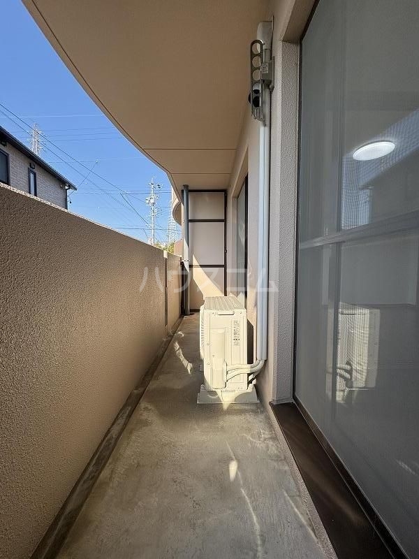 14/22 バルコニー