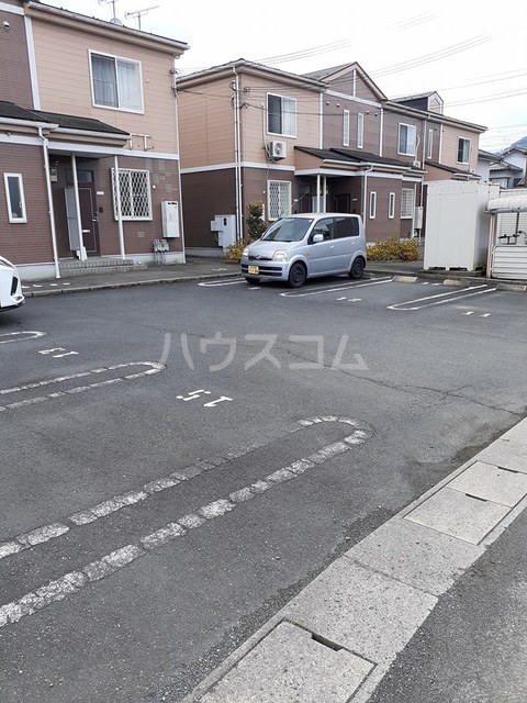 18/24 エントランス