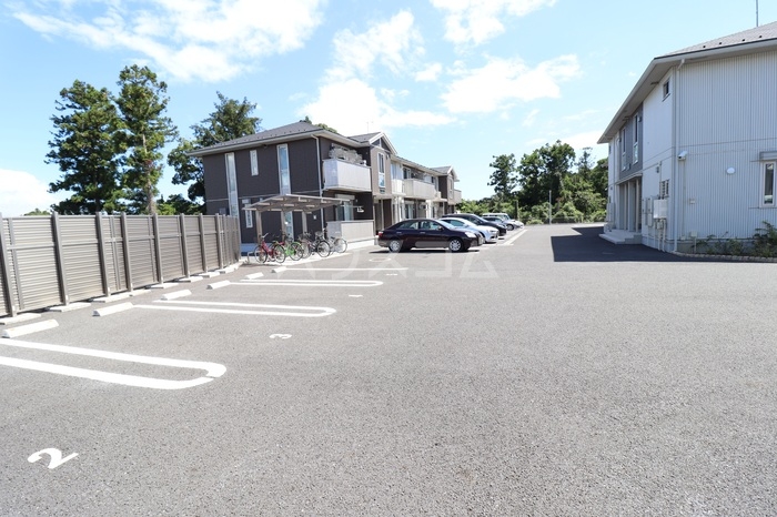 21/23 駐車場